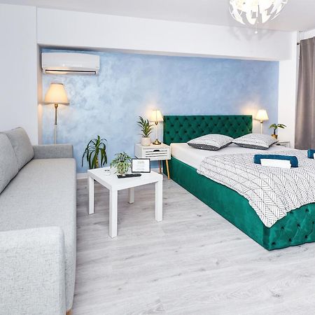 Marcos Apartments - Self Check-In Resita Zewnętrze zdjęcie
